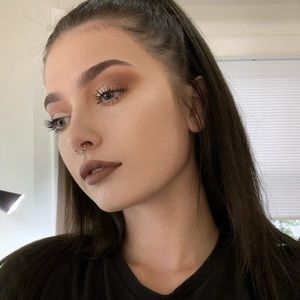 Meet your Posher, Skylar